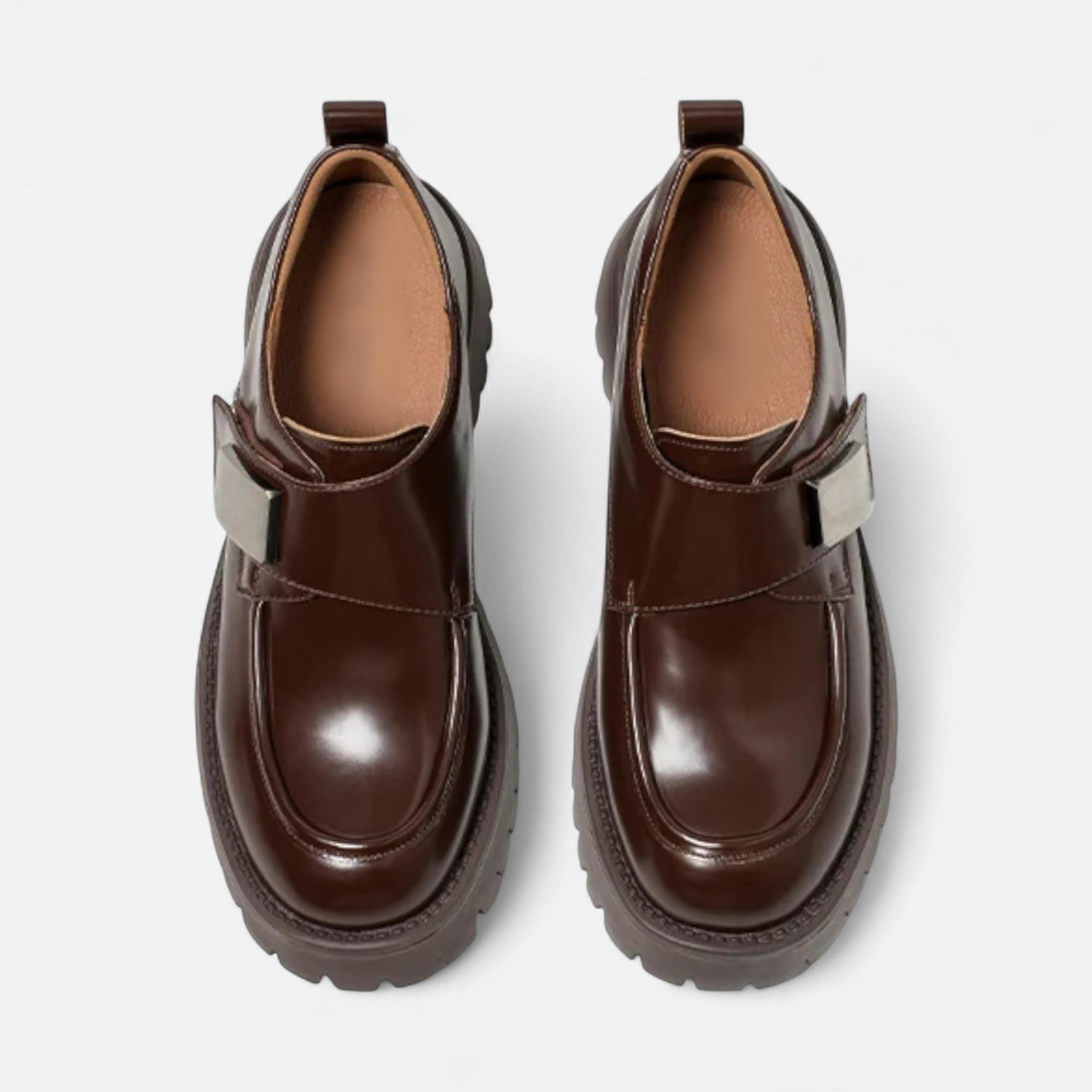 Anne & Mari | Naiste Nahast Derby Kingad – Ümar Varvas Buckle Flats