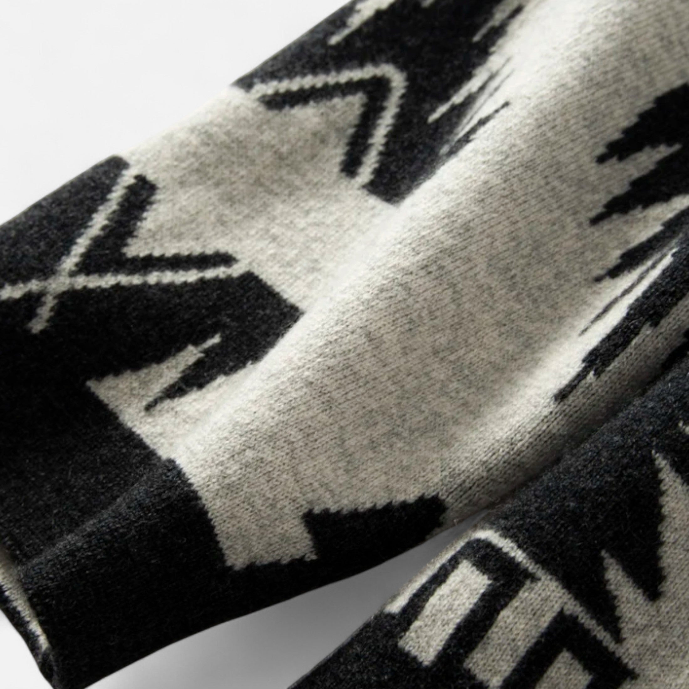 Anne & Mari | Naiste 100% kašmiirist tupsuga kardigan – Vintage Jacquardi elegants