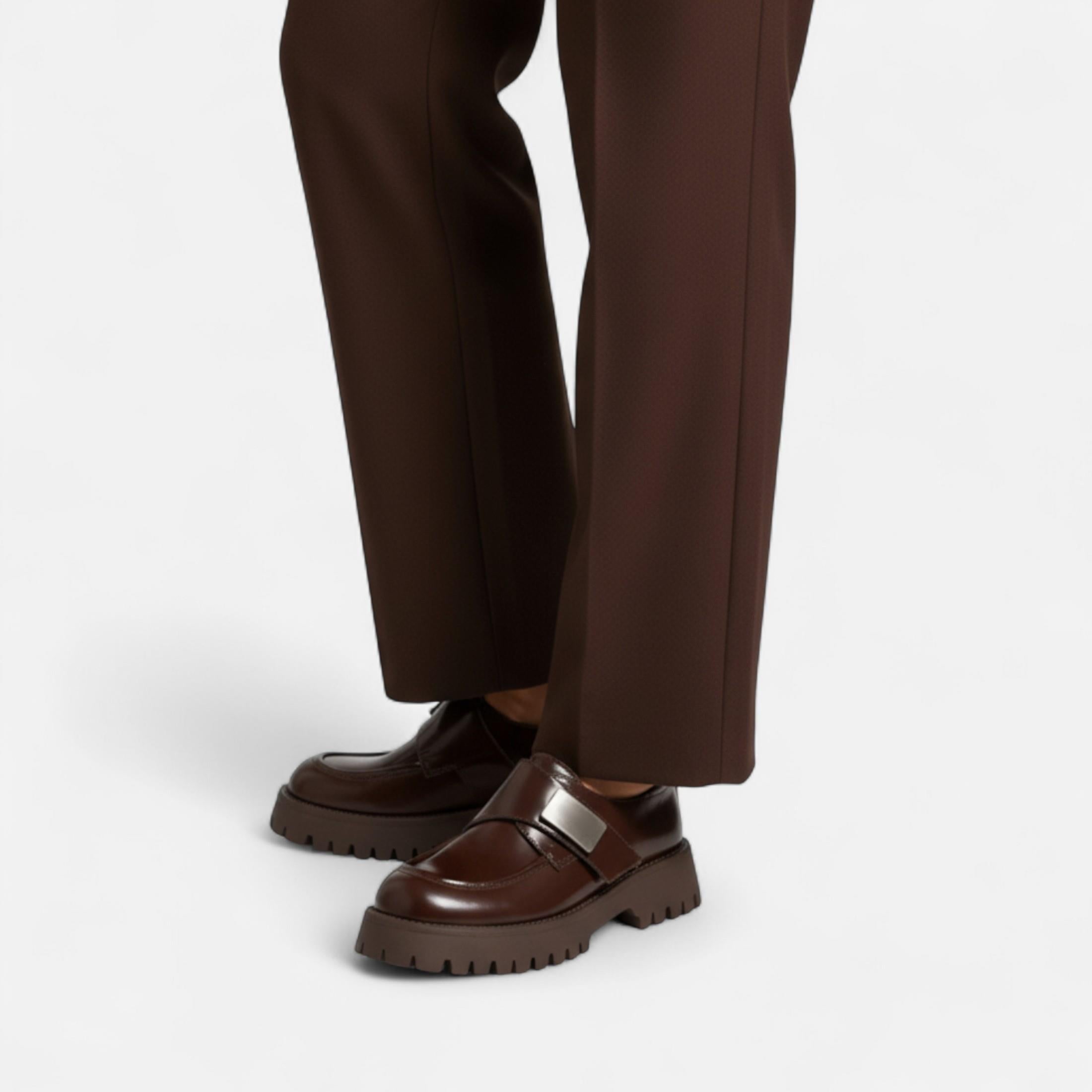 Anne & Mari | Naiste Nahast Derby Kingad – Ümar Varvas Buckle Flats