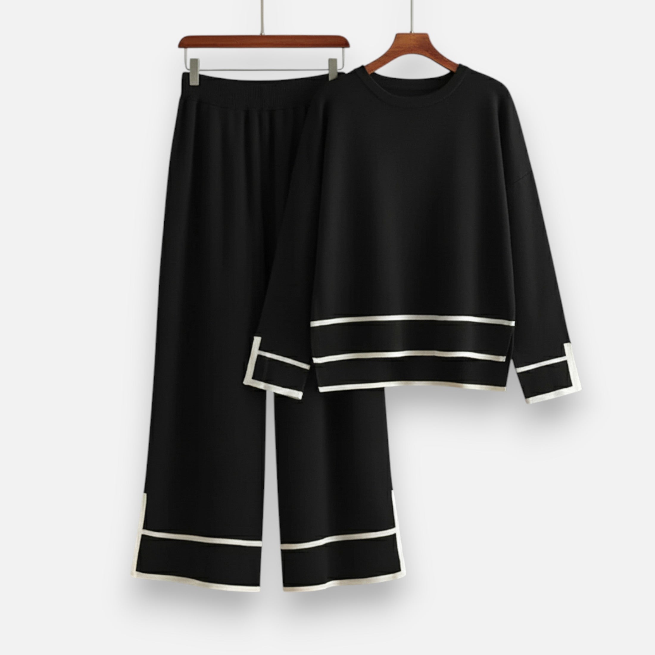 Anne & Mari | Naiste Kootud Kaheosaline Komplekt – Hästi Liikuv Talvine Elegants