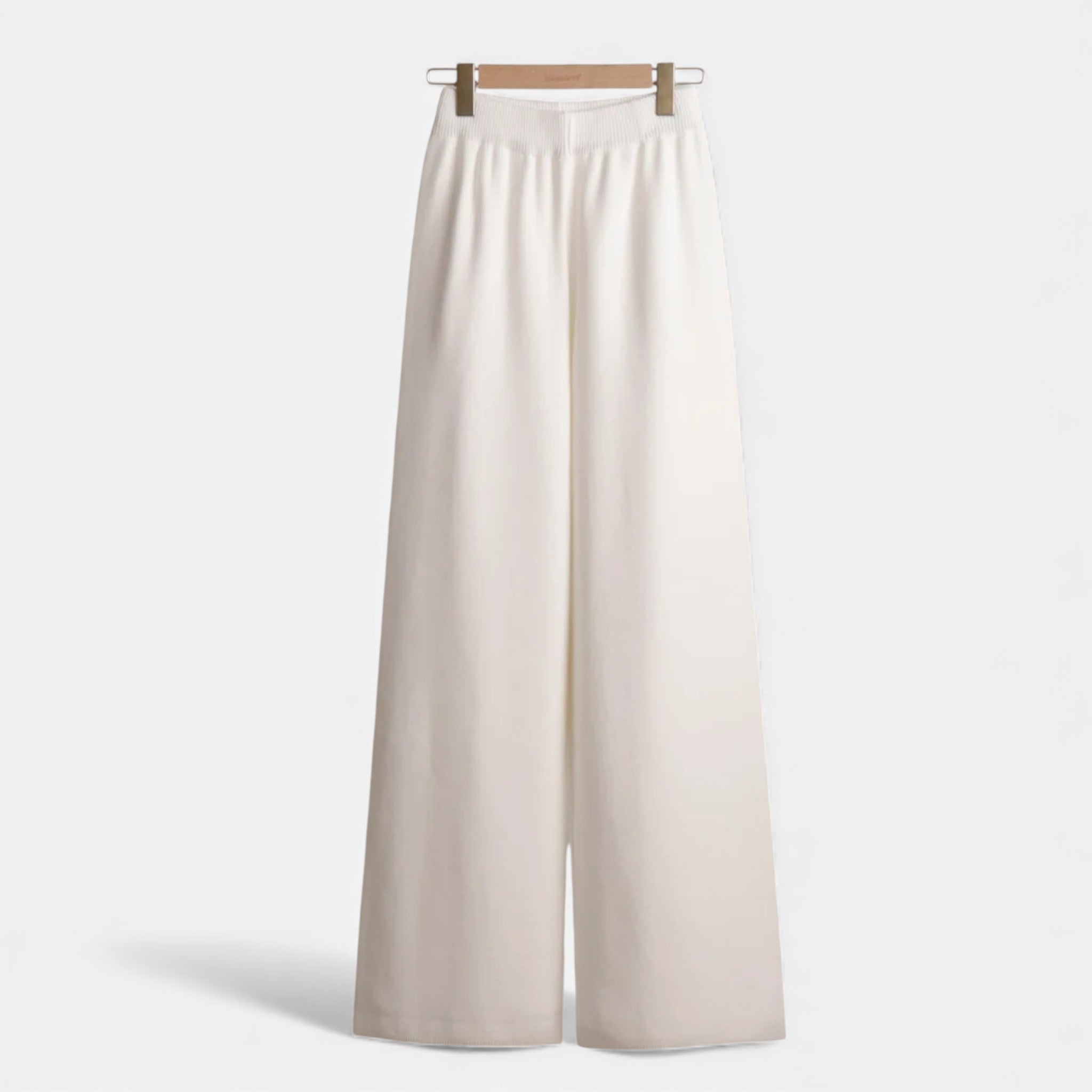 Anne &amp; Mari | Naiste kasemiri-tunde polo lounge komplekt elegantse kudumise detailiga