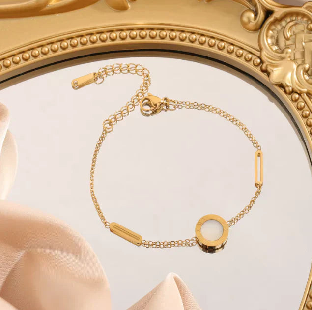 Belinda Maansteen-Náramok 